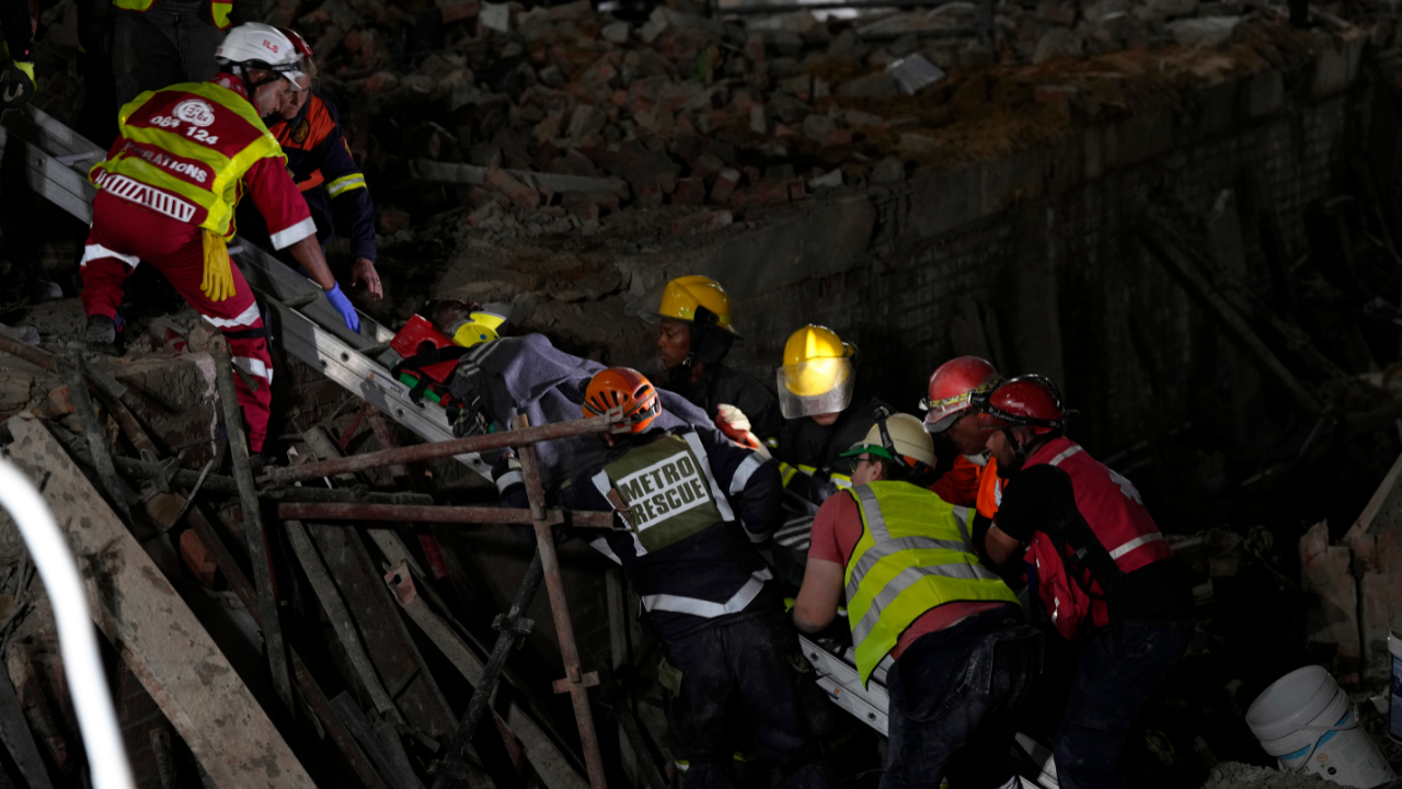 Read more about the article South Africa ends rescue efforts at collapsed building with 33 dead, 19 missing