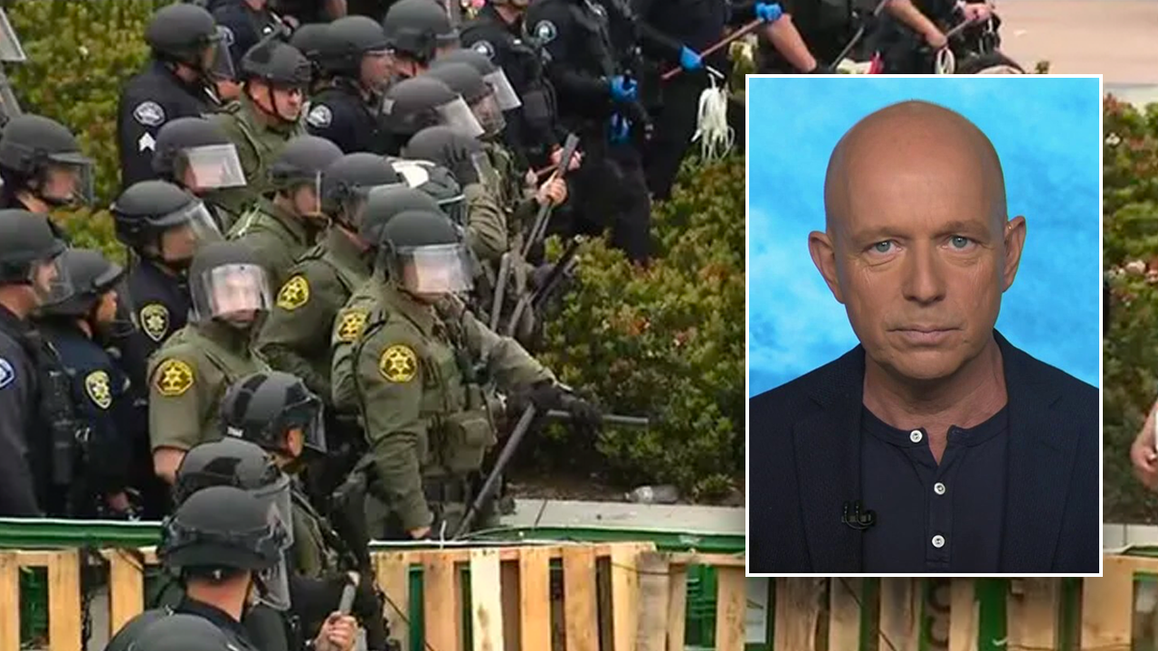 Read more about the article Steve Hilton blasts UC Irvine for ‘caving to the mob’ over anti-Israel chaos on campus