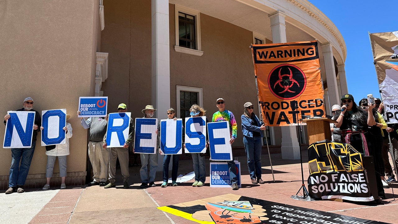 Read more about the article New Mexico hearings on reuse of fracking water met with public concern