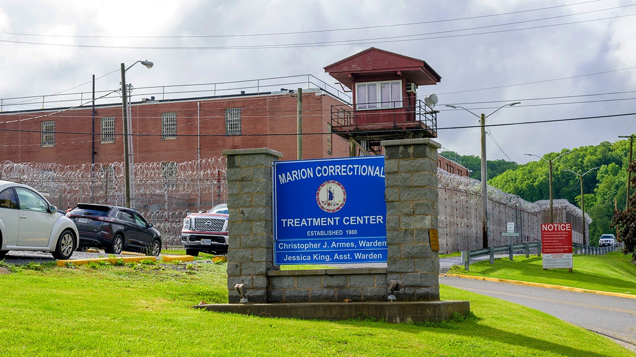 Read more about the article Lawmakers call for further inquiry into Virginia prison that had hypothermia hospitalizations