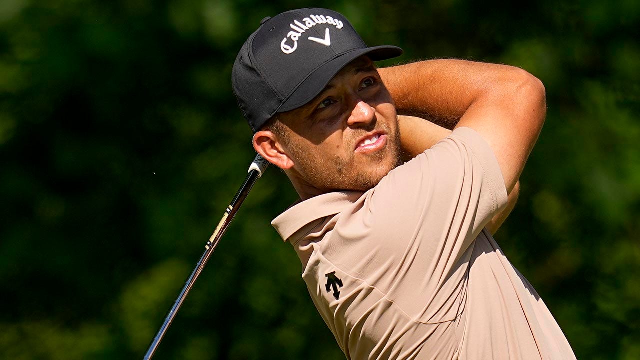 Read more about the article Xander Schauffele walks it off with 18th-hole birdie to win PGA Championship