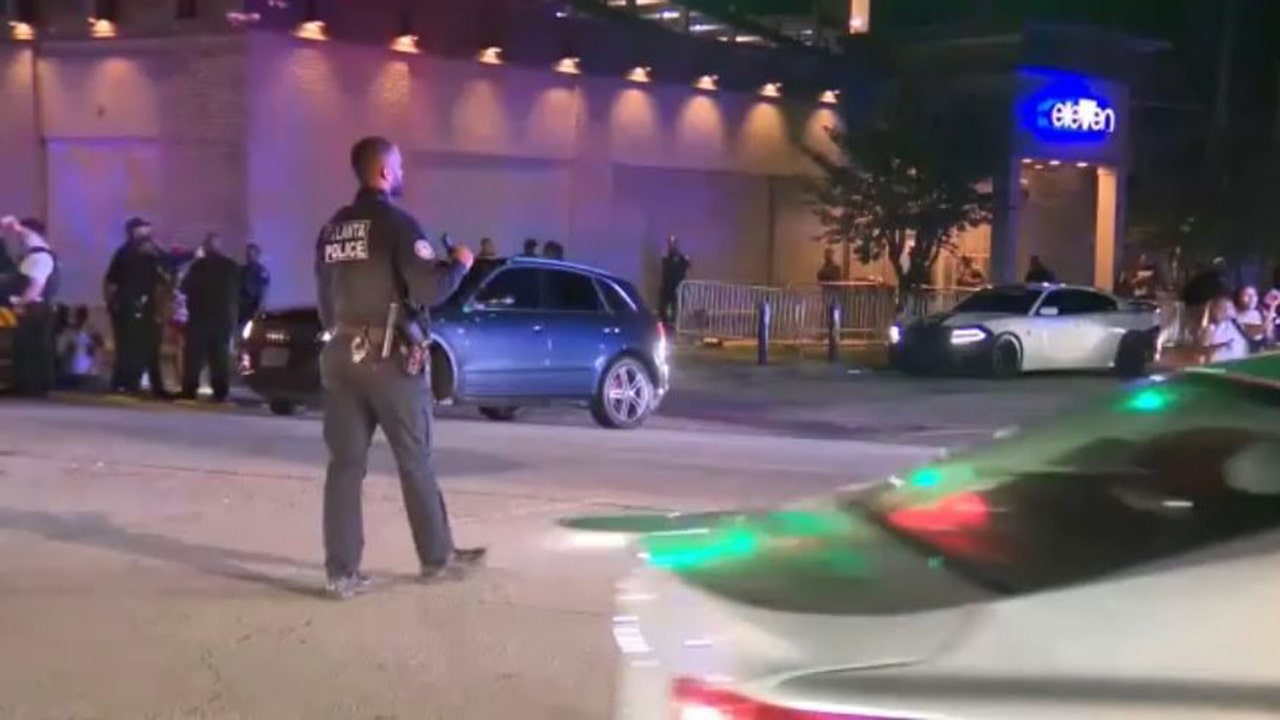 News :Atlanta nightclub shooting leaves 2 dead at scene, 4 injured