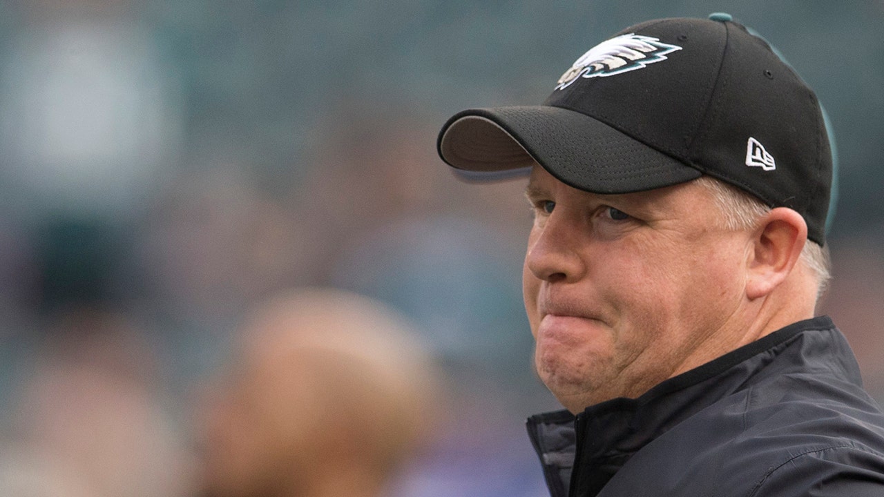 Read more about the article Former Eagles star says ex-head coach Chip Kelly was ‘uncomfortable’ around Black players