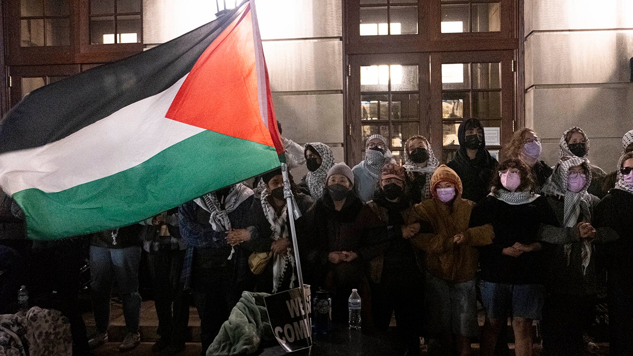 You are currently viewing Biden donors funding groups behind anti-Israel protests on college campuses: report