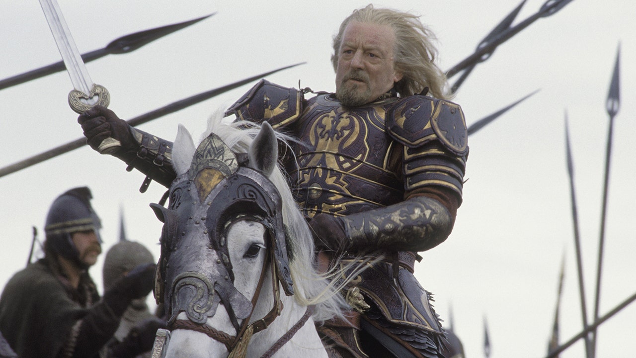 Lord of the Rings actor Bernard Hill dead at 79