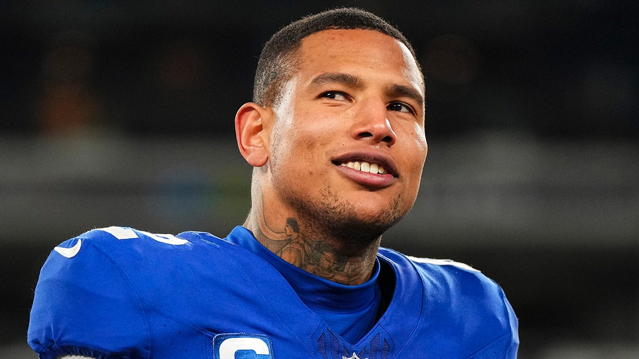 Read more about the article Giants’ Darren Waller drops some bars as team reportedly expects him to retire