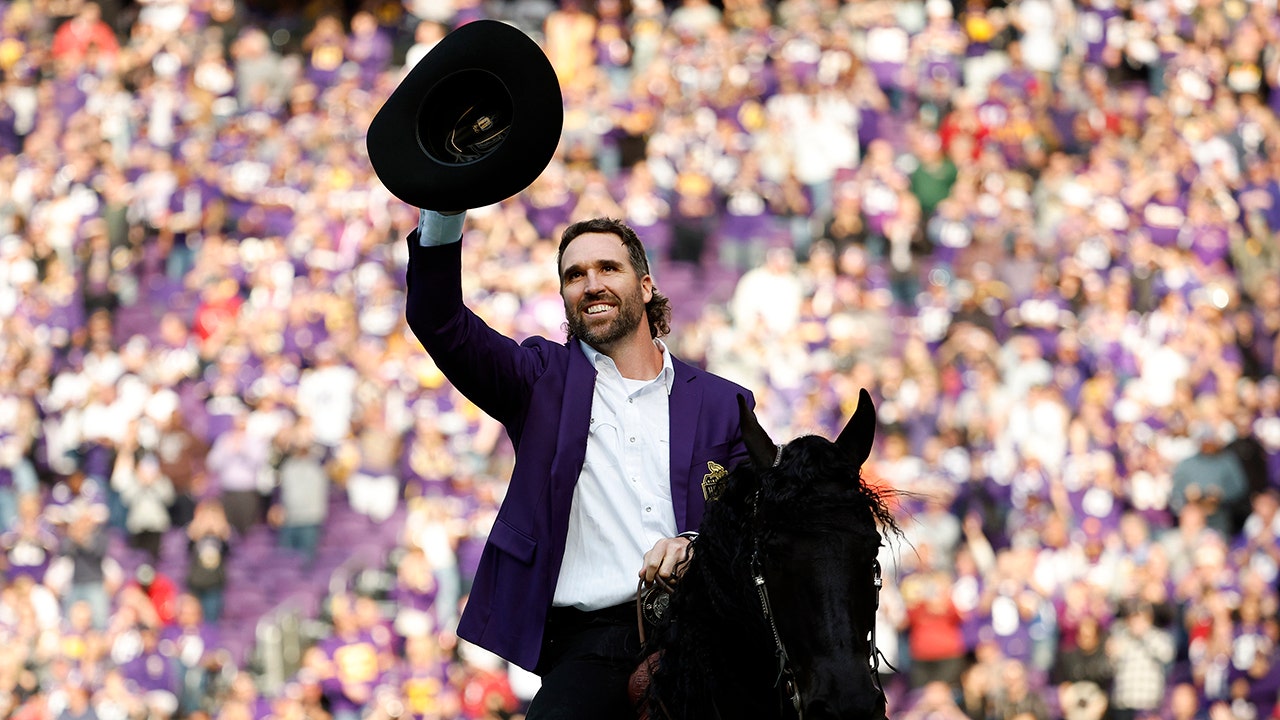 NFL nice Jared Allen reacts to a different Corridor of Fame snub: ‘I might be mendacity to say that it did not p— me off’
