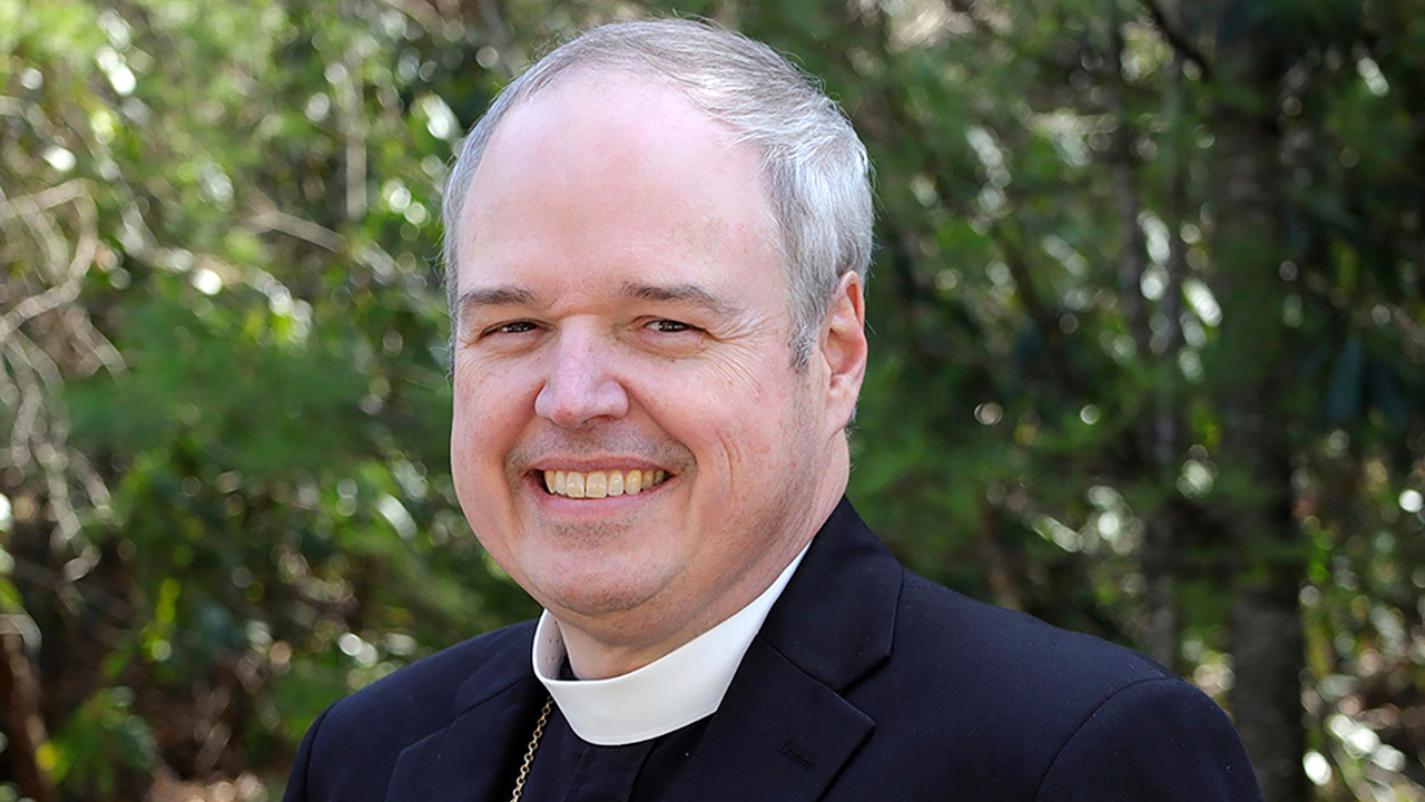 Read more about the article Pennsylvania bishop becomes youngest Episcopal Church leader since 1789