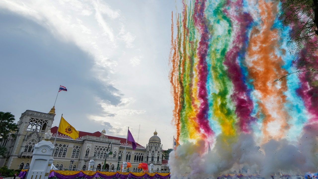 Read more about the article Thailand’s Senate approves historic bill legalizing same-sex marriages