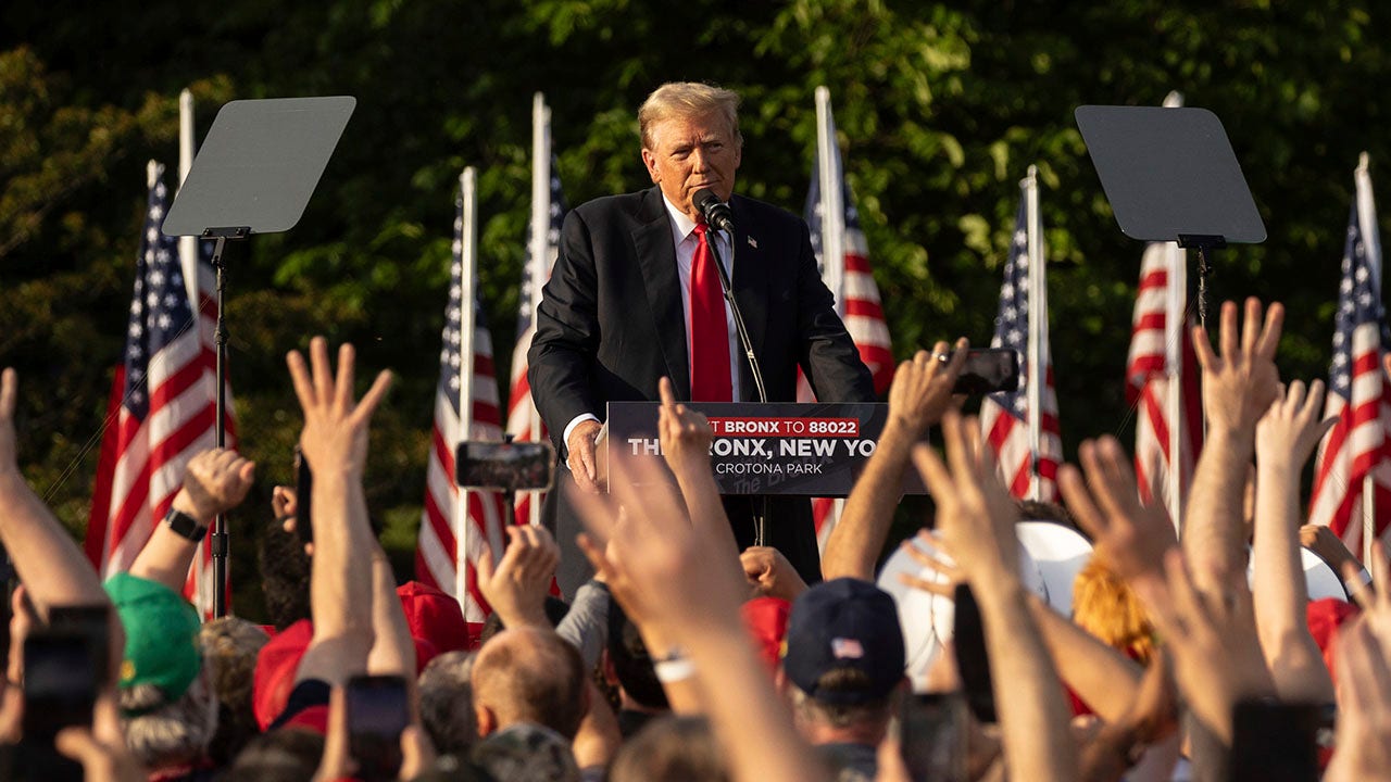 Read more about the article Trump, Biden supporters sharply divided over ‘culture war’ and ‘woke’ issues: Here’s where they stand