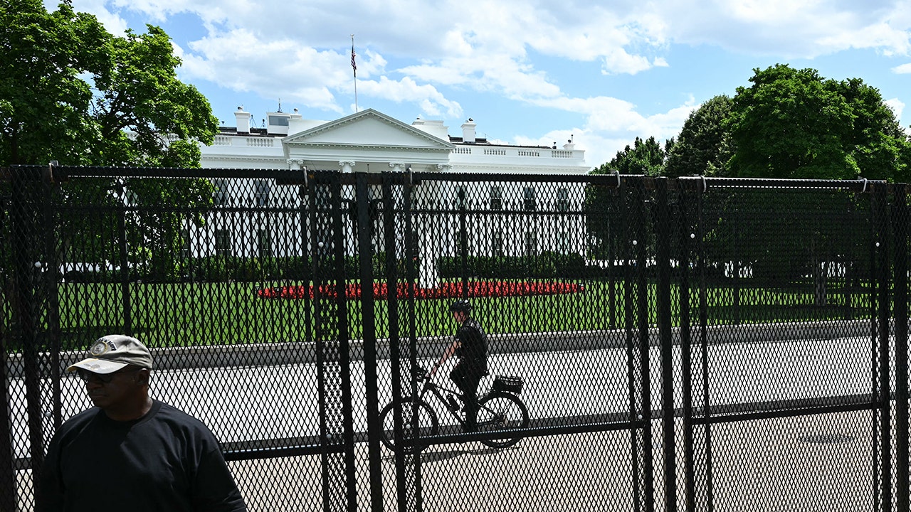 Additional barriers erected around White House ahead of planned pro-Palestinian demonstration