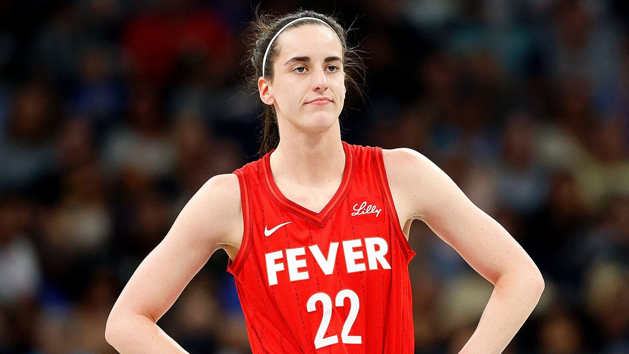 Fever’s Caitlin Clark gets technical foul after swiping at Lynx player