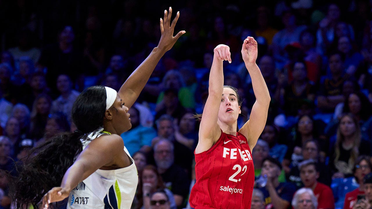 Caitlin Clark’s shooting prowess the ‘antidote’ to fans’ criticism of women’s basketball, Sue Bird says