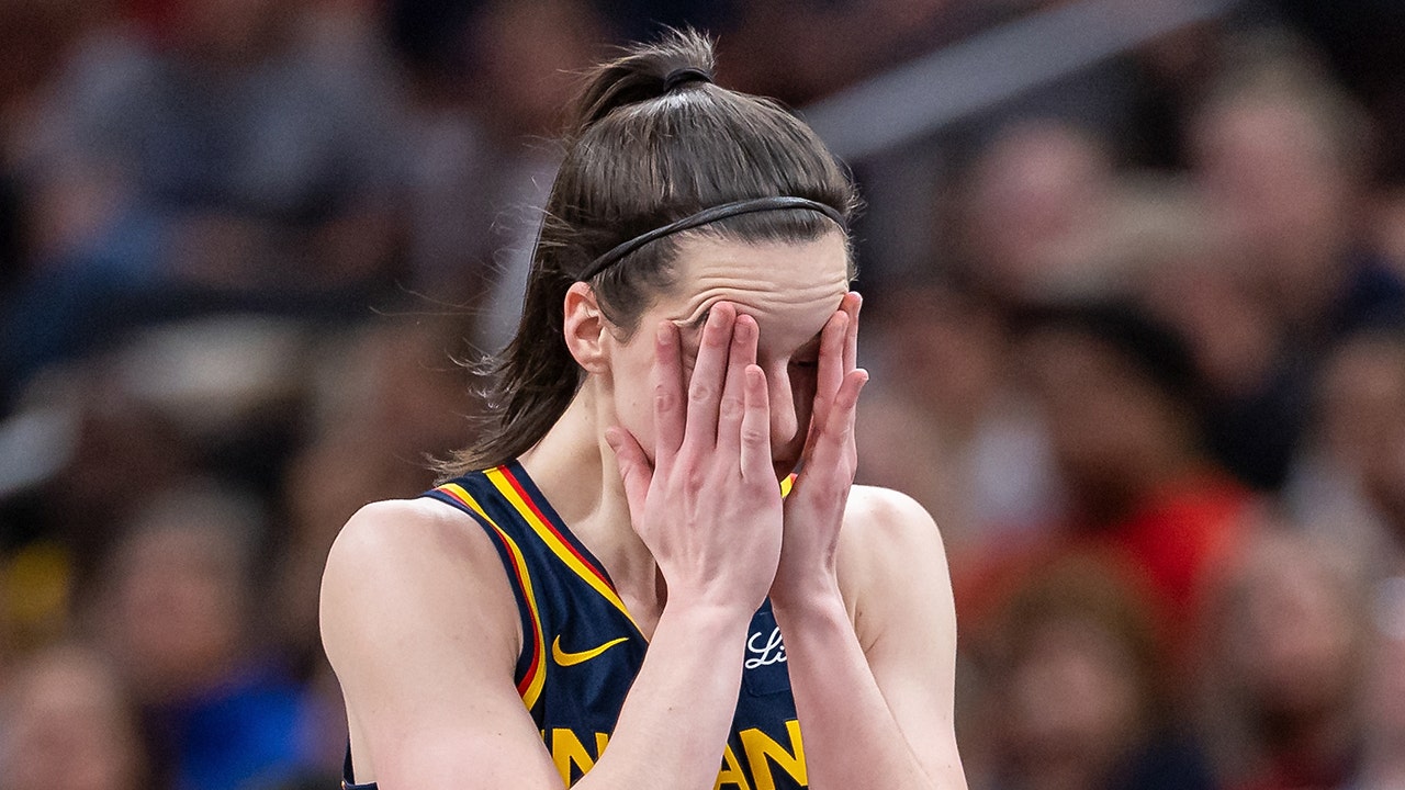 Fever’s Caitlin Clark shoves Mystics’ Julie Vanloo during chippy WNBA game