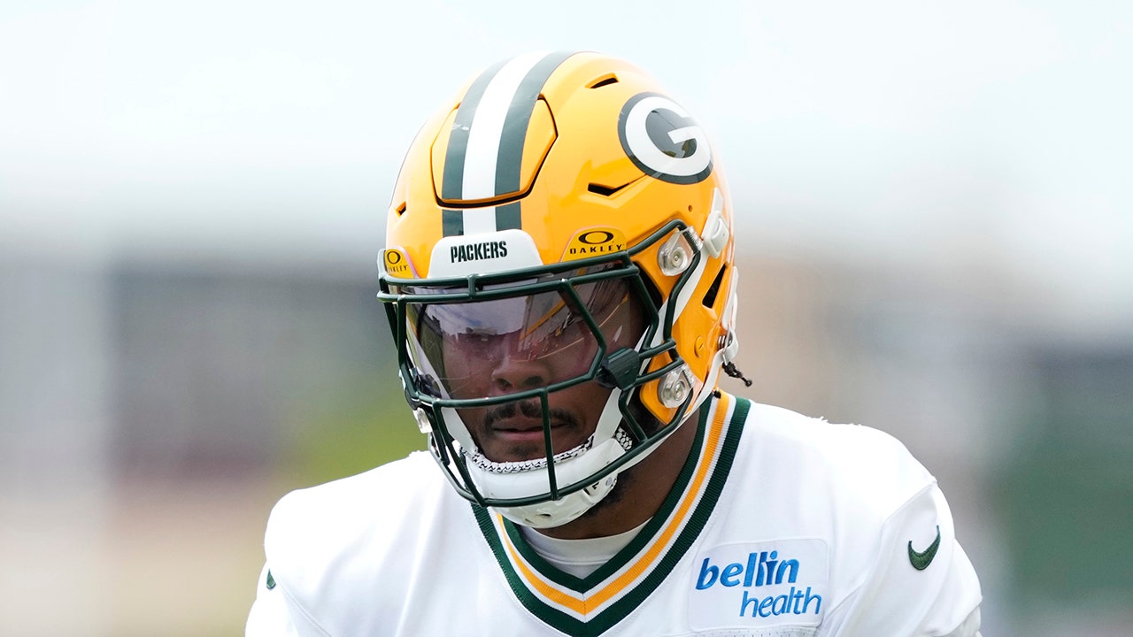 Read more about the article Josh Jacobs reveals ‘biggest difference’ between Packers and Raiders, leading to Green Bay deal in free agency