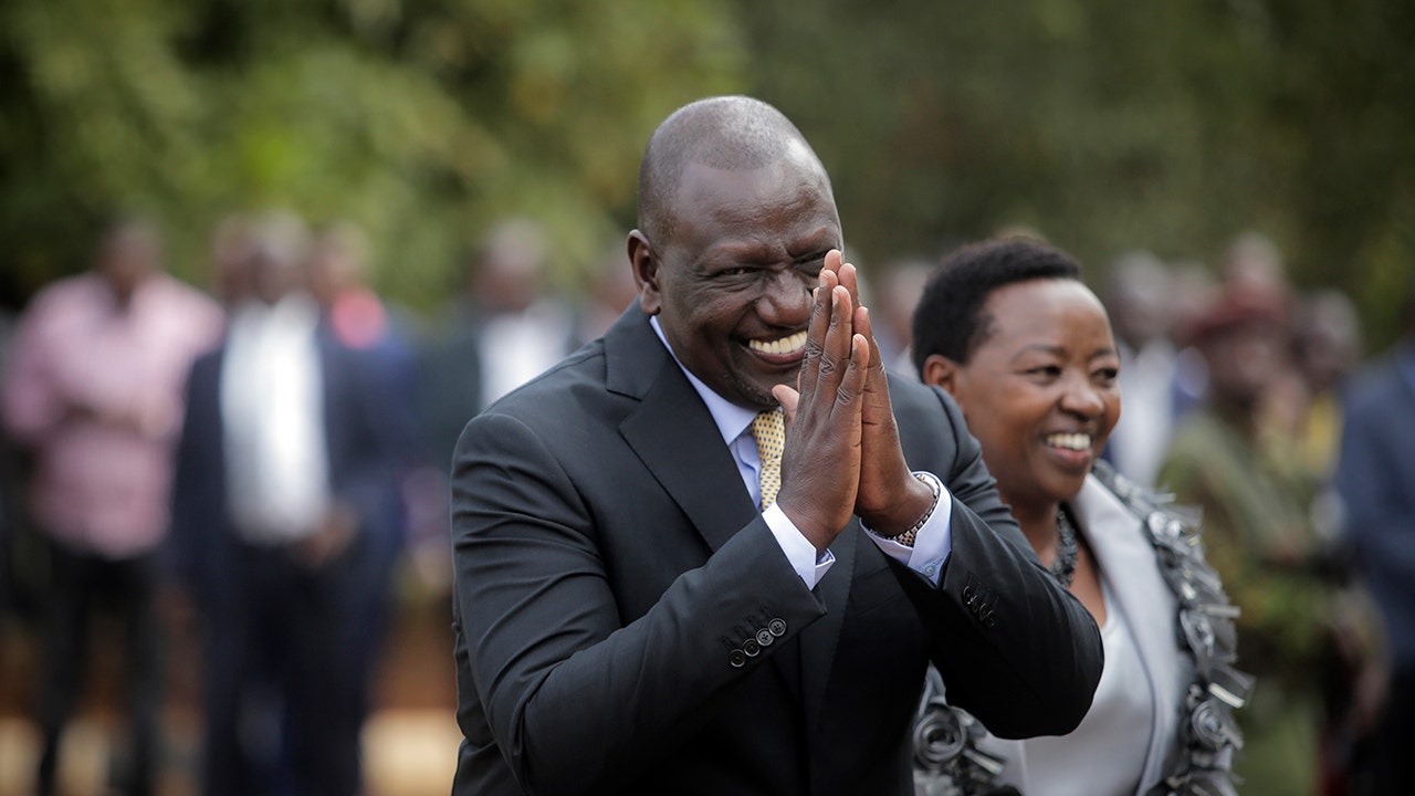 Kenyan president dismisses Cabinet ministers after weeks of protests