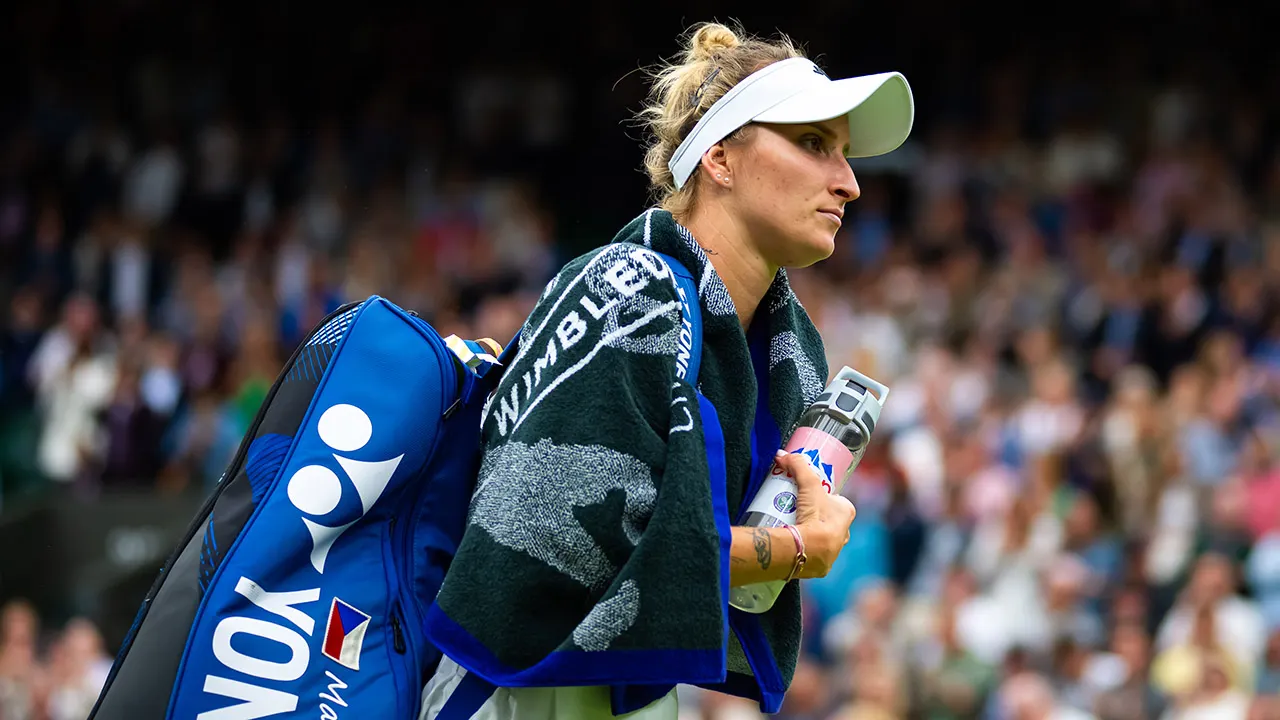 Read more about the article Reigning Wimbledon champion Marketa Vondrousova suffers historic first-round loss