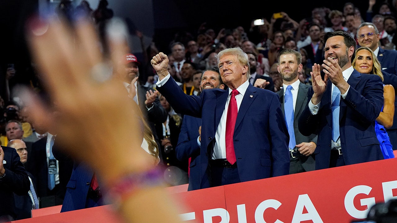 Trump targets Gen Z voters with bold 2026 pre-midterm convention plan