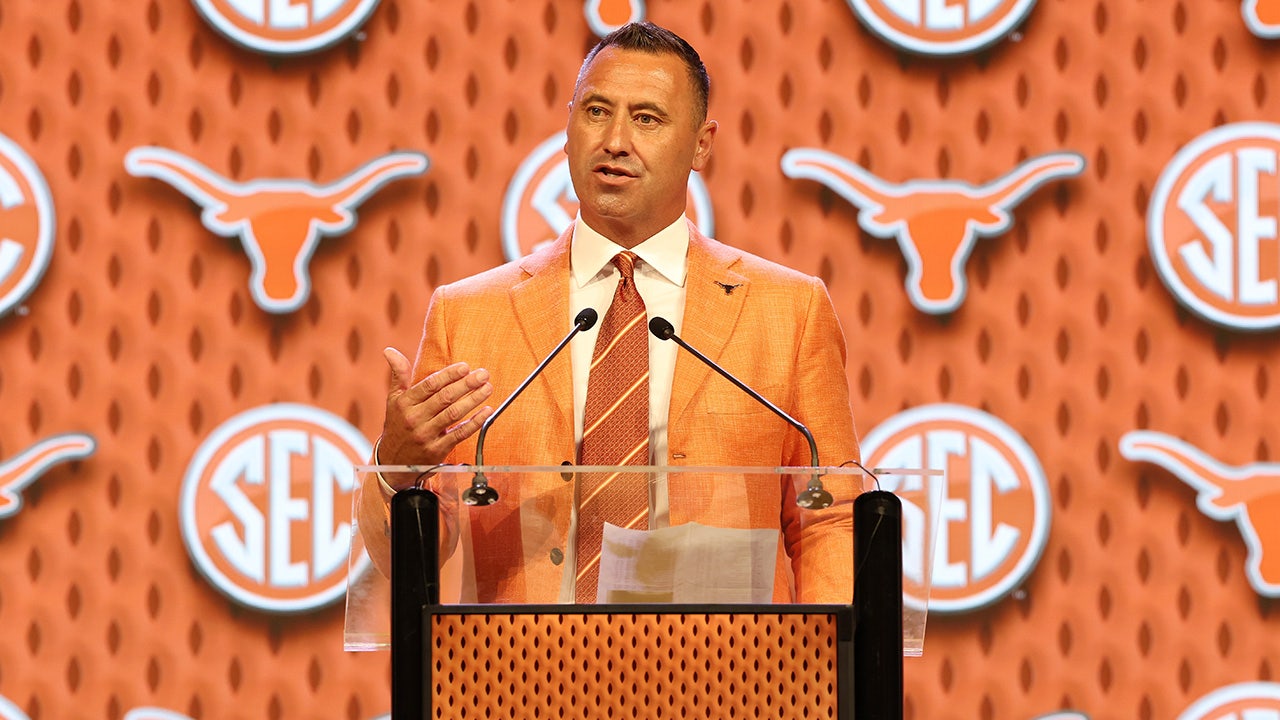 Texas’ Steve Sarkisian slams NFL coaching rumors: ‘Absolutely ridiculous’