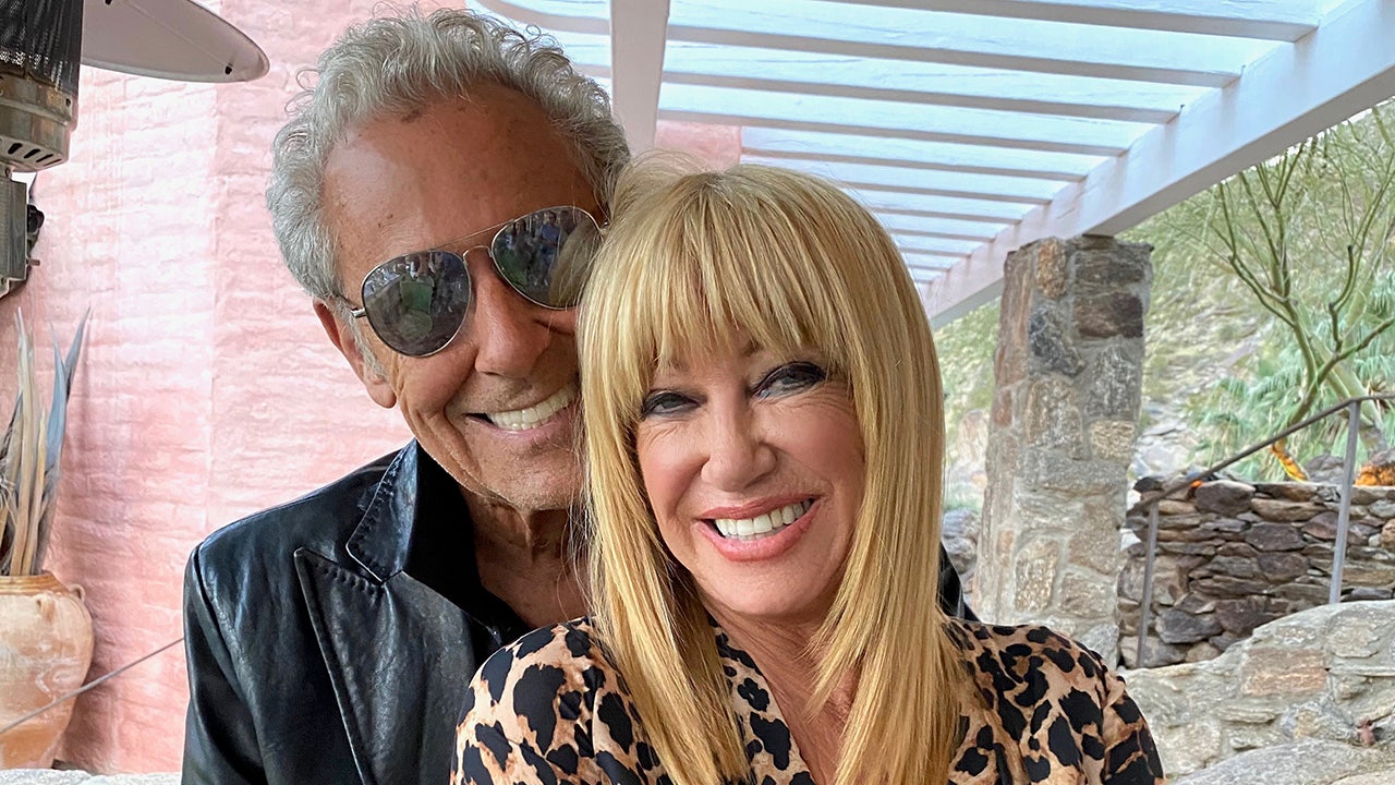 Alan Hamel Shares Signs from Suzanne Somers