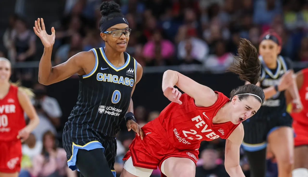 Chicago Sky player fouls Caitlin Clark to the floor then posts the hate  comments she got online | Fox News