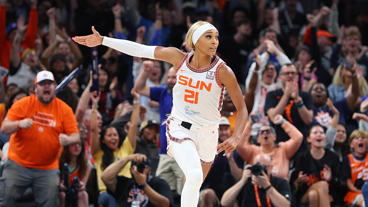 Connecticut Sun star DiJonai Carrington calls out WNBA for failing to promote historic game