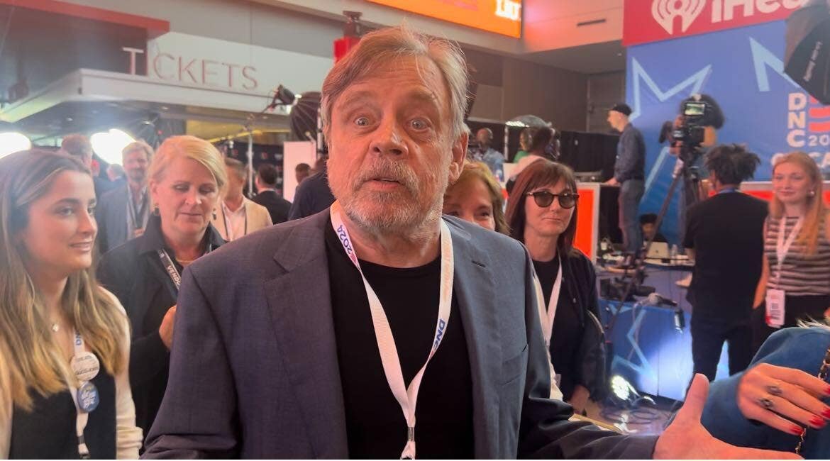 ‘Star Wars’ actor Mark Hamill weighs in on Kamala Harris’ chances of victory