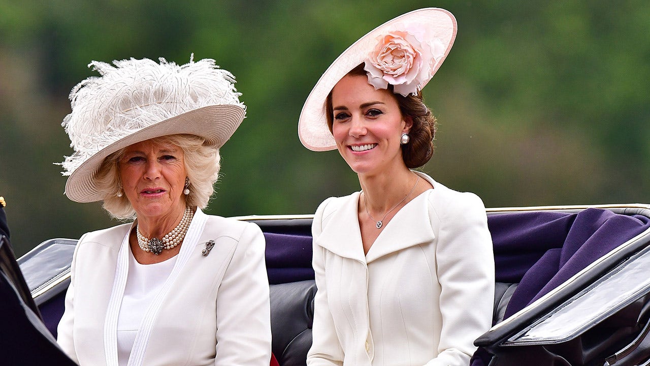 Kate Middleton nearly refused Diana's Princess of Wales title after Camilla rejected it: experts | Fox News