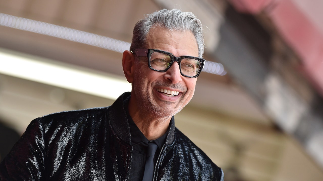 Jeff Goldblum Reflects on Fatherhood at 71