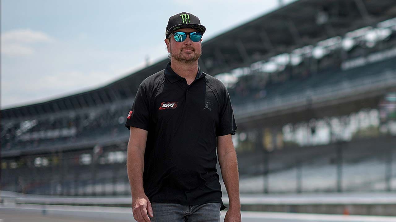 Former NASCAR driver Kurt Busch 'very disappointed' by DWI arrest, vows to 'rectify the situation'