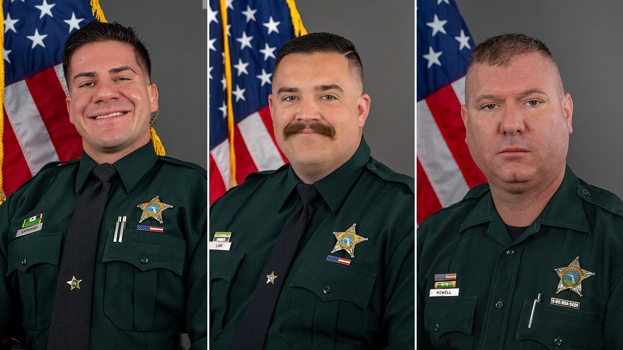 Florida shooting leaves 1 deputy dead, 2 deputies wounded; 2 others also dead