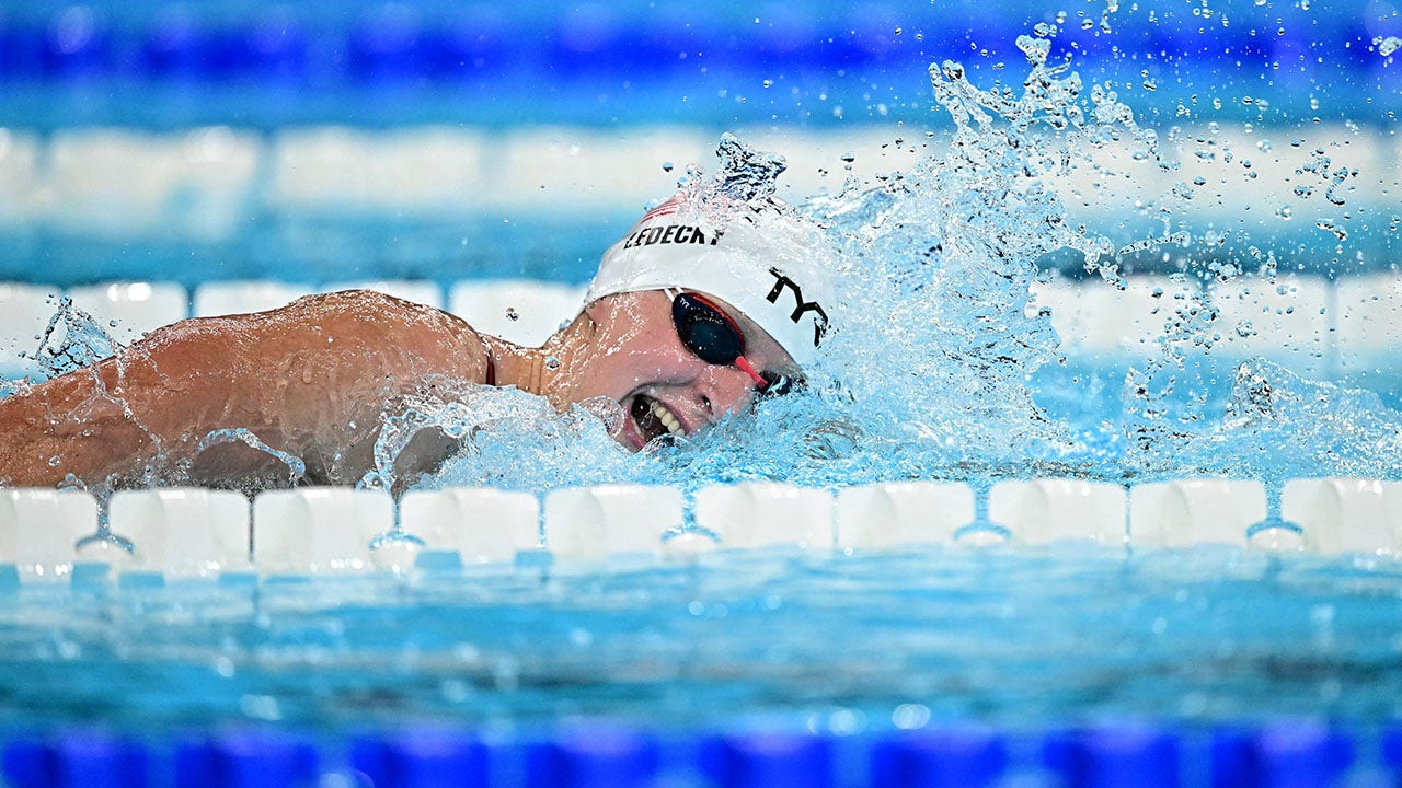 Katie Ledecky gana el oro olímpico en los 800 m estilo libre femenino y