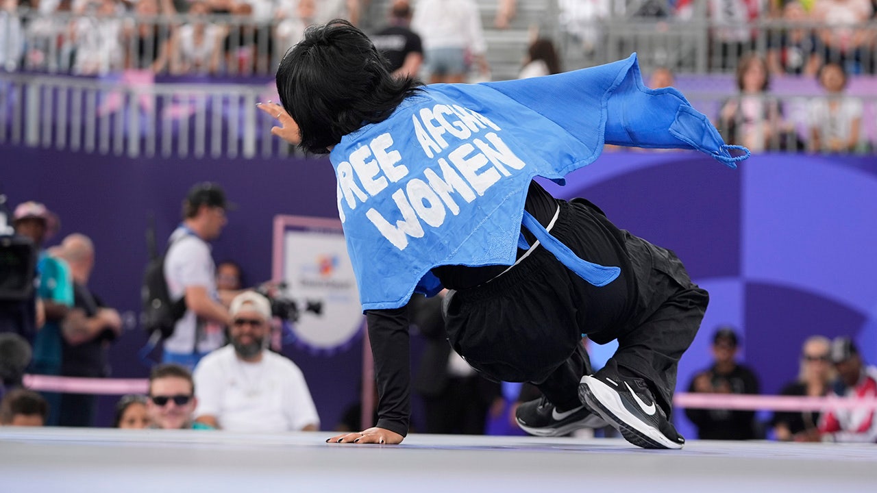 Olympic Refugee Team B-girl disqualified over political statement during competition