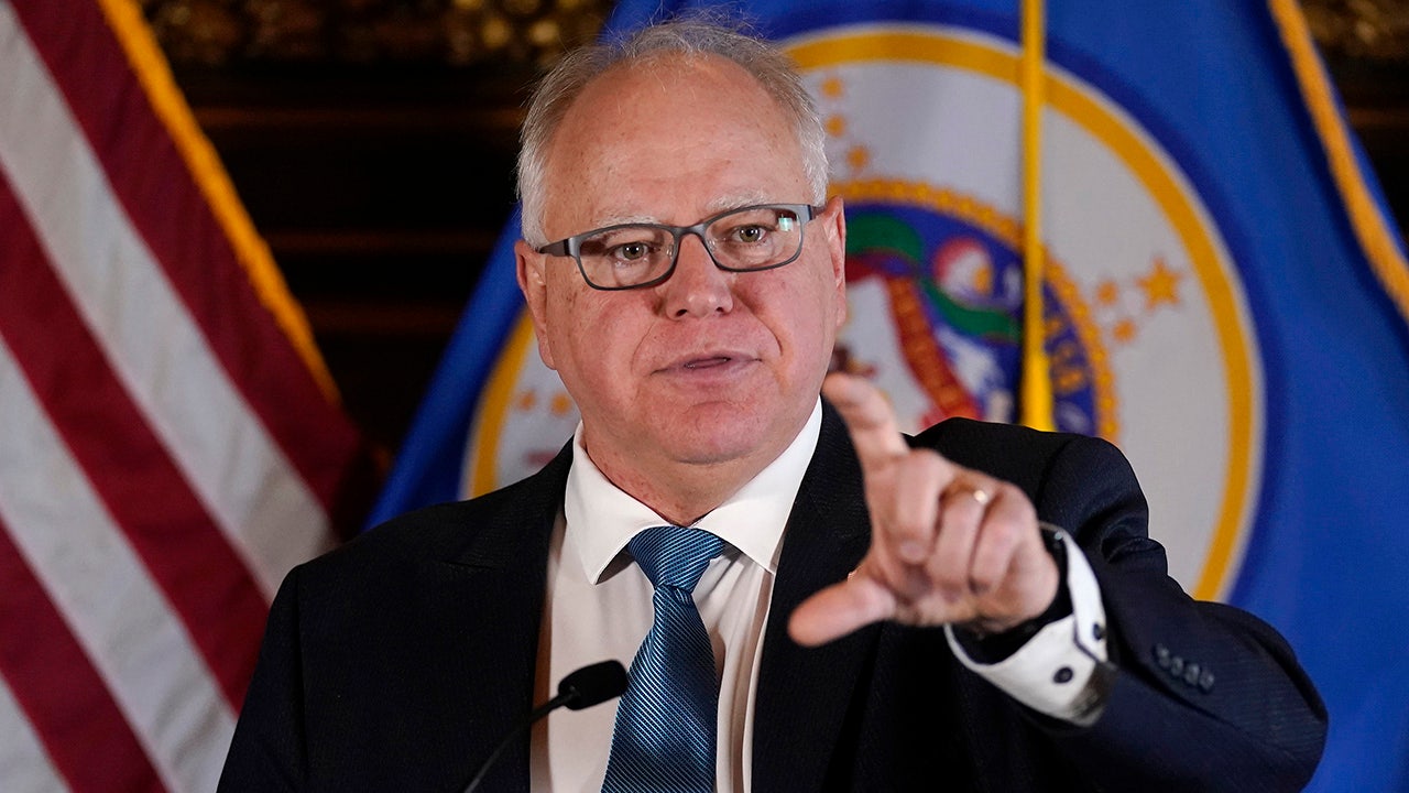 Veterans increasingly calling out Walz’s military record: ‘Shameful’