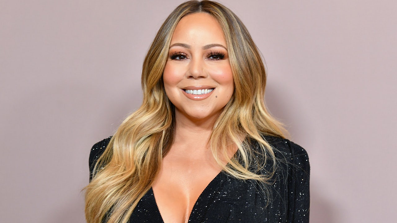 Mariah Carey says mother and sister died on the same day, asks for privacy during ‘impossible time’