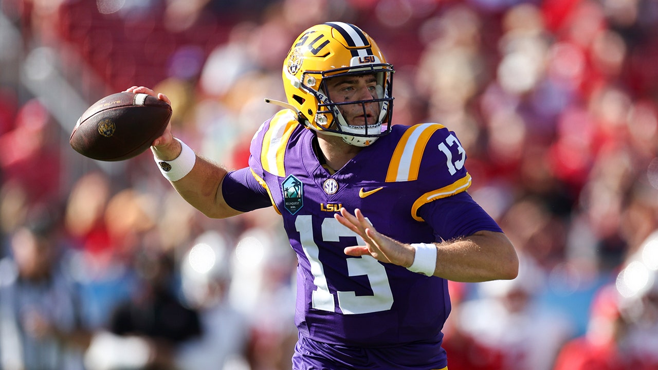 New LSU quarterback discusses not ‘trying to be next’ Jayden Daniels or Joe Burrow, team’s expectations