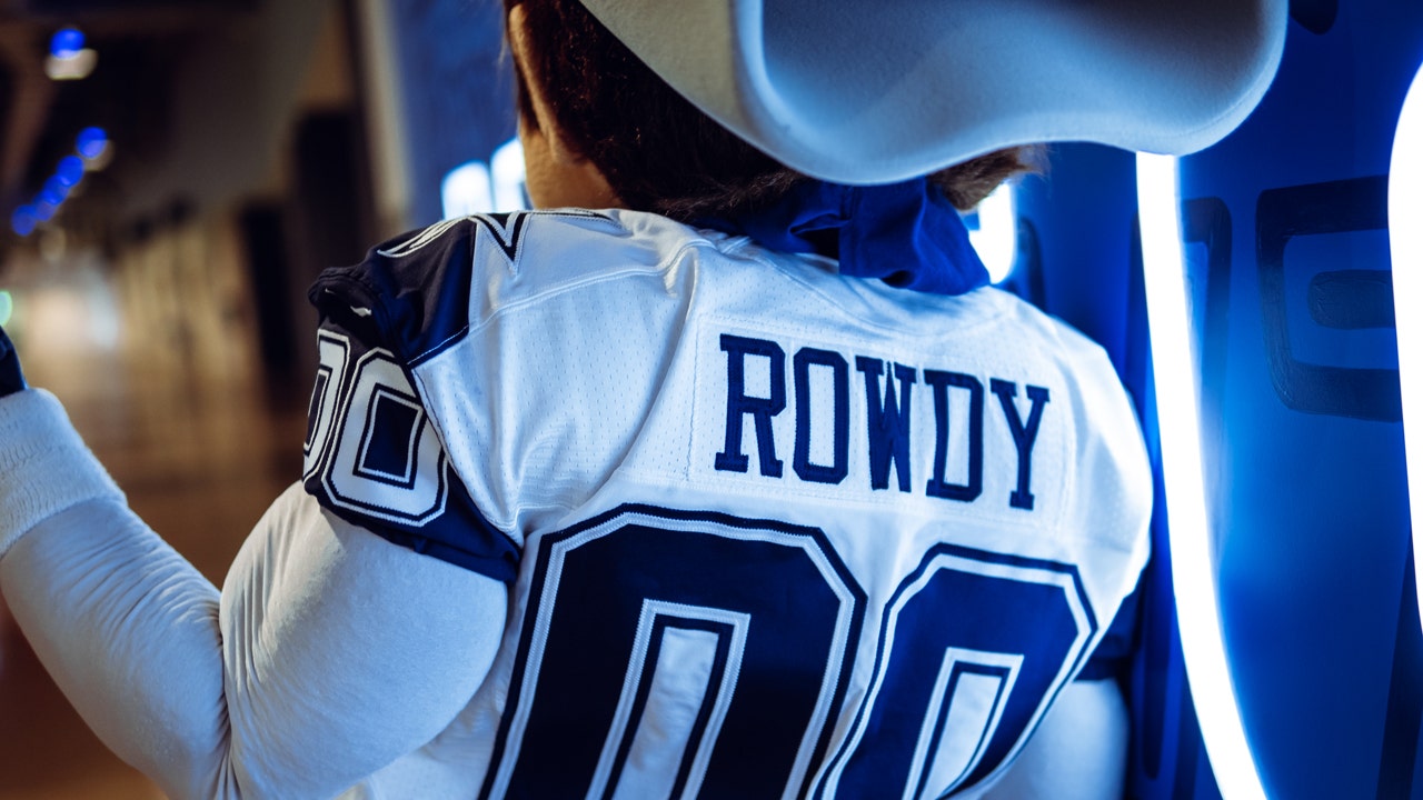 Former Dallas Cowboys’ mascot talks the unexpected road to become Rowdy