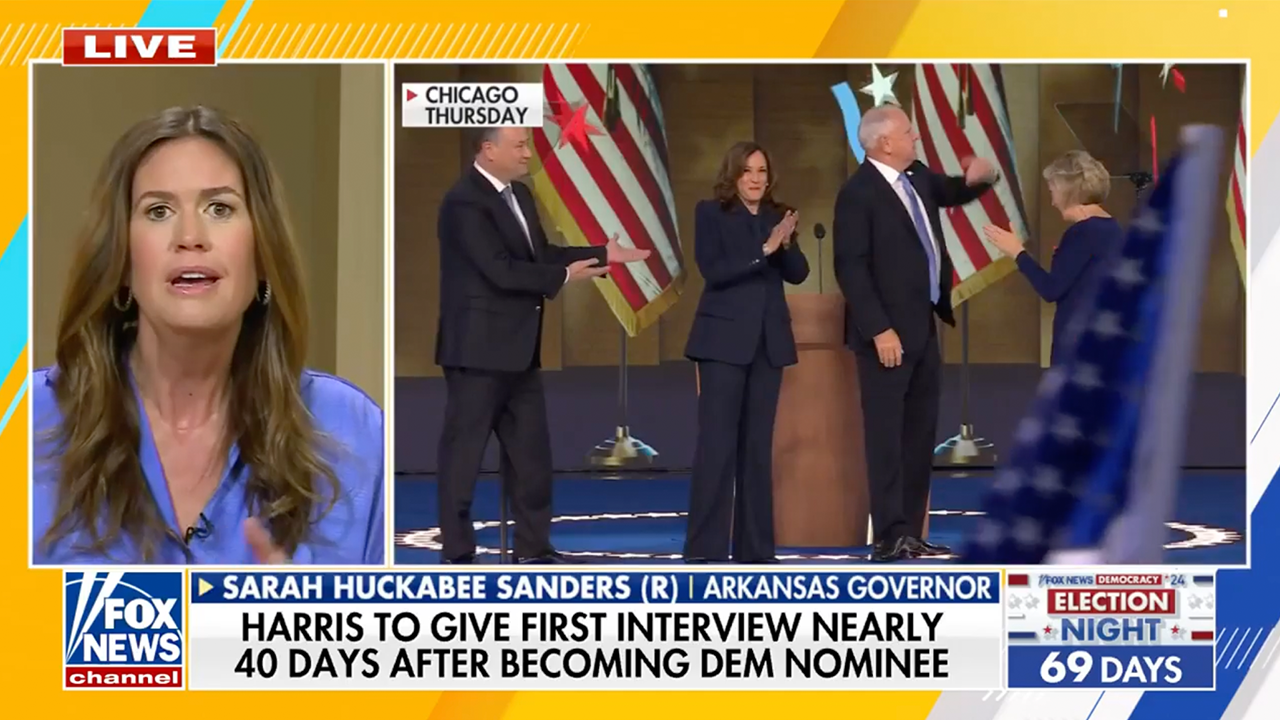 Huckabee Sanders blasts Harris for doing joint interview with Walz: Can't do it 'by herself'