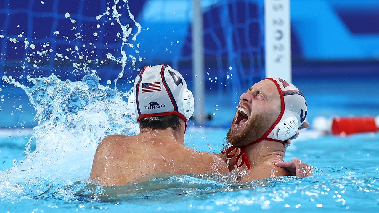 USA men’s water polo advances to semifinals after last-minute goal, epic shootout