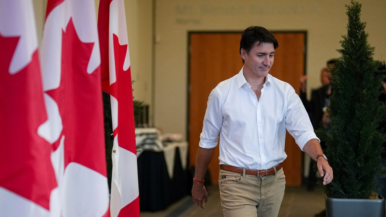 Canada’s Trudeau facing revolt from within as popular conservative leader looks to capitalize