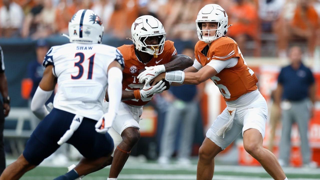 Arch Manning scores 2 touchdowns in 3 games after replacing injured Texas starter