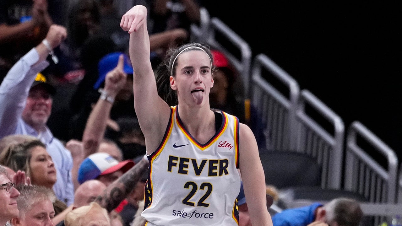 Caitlin Clark to Make WNBA Playoff Debut