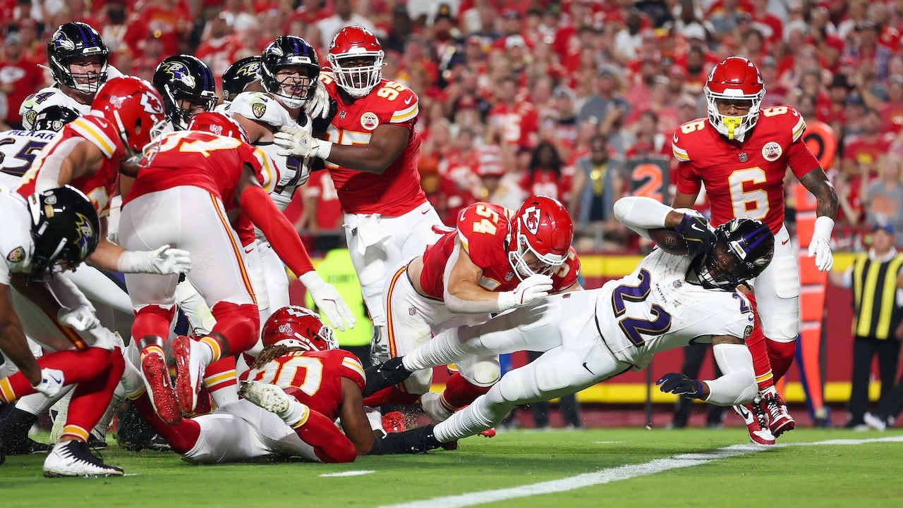 Ravens’ Derrick Henry scores the 1st touchdown of the 2024 NFL season against the Chiefs