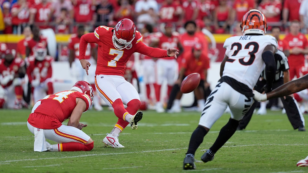 Harrison Butker sinks 51-yard field goal and helps Chiefs win over Bengals in wild game