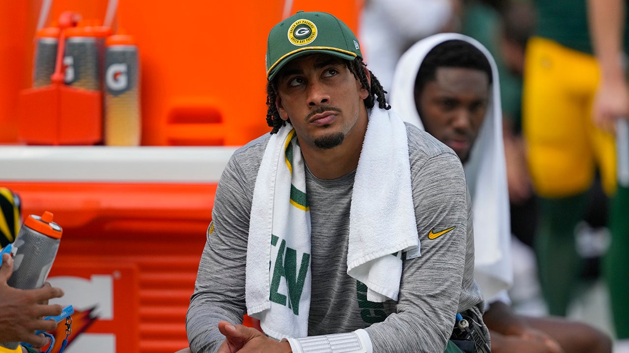 Packers’ Jordan Love back throwing at practice, showing positive recovery from knee injury