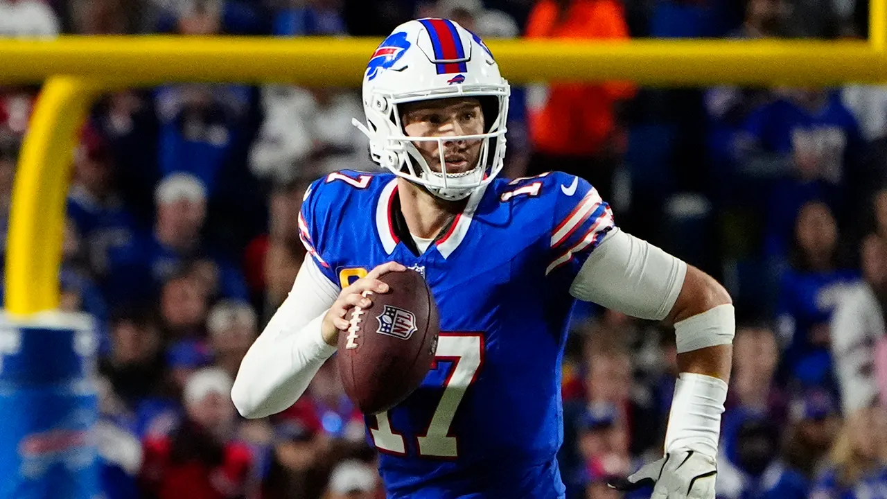 Josh Allen’s glowing remarks about Bills teammates raise eyebrows