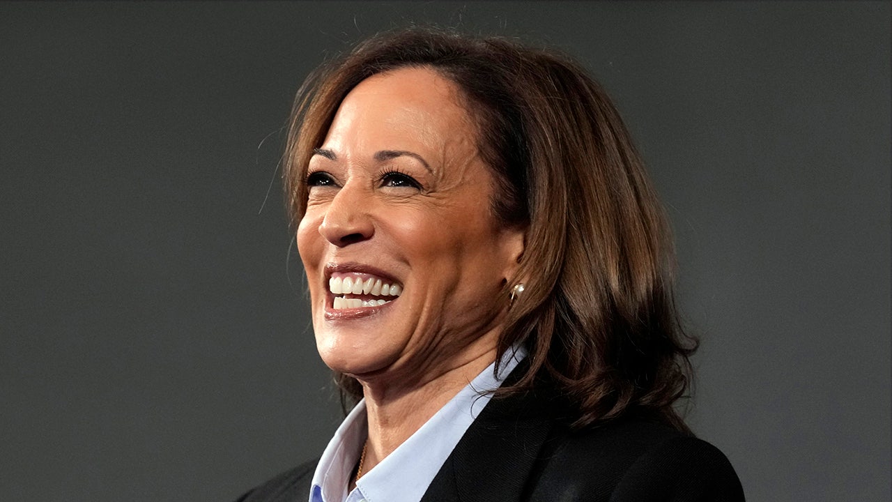 Kamala flips on another policy position: Banning plastic straws