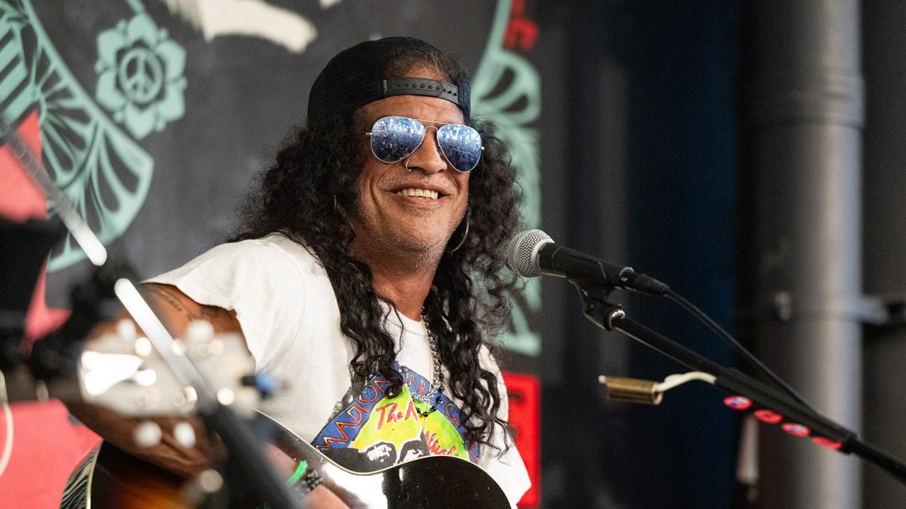 Slash’s 25-year-old stepdaughter wrote suicide note warning first responders of toxic gas