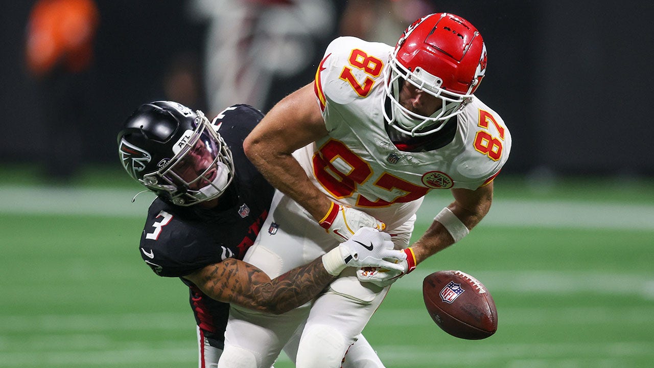 Sports radio legend questions Travis Kelce’s dedication to football amid slow start to season