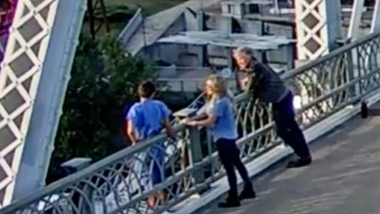 Jon Bon Jovi prevents woman in ‘moment of crisis’ from jumping off a bridge